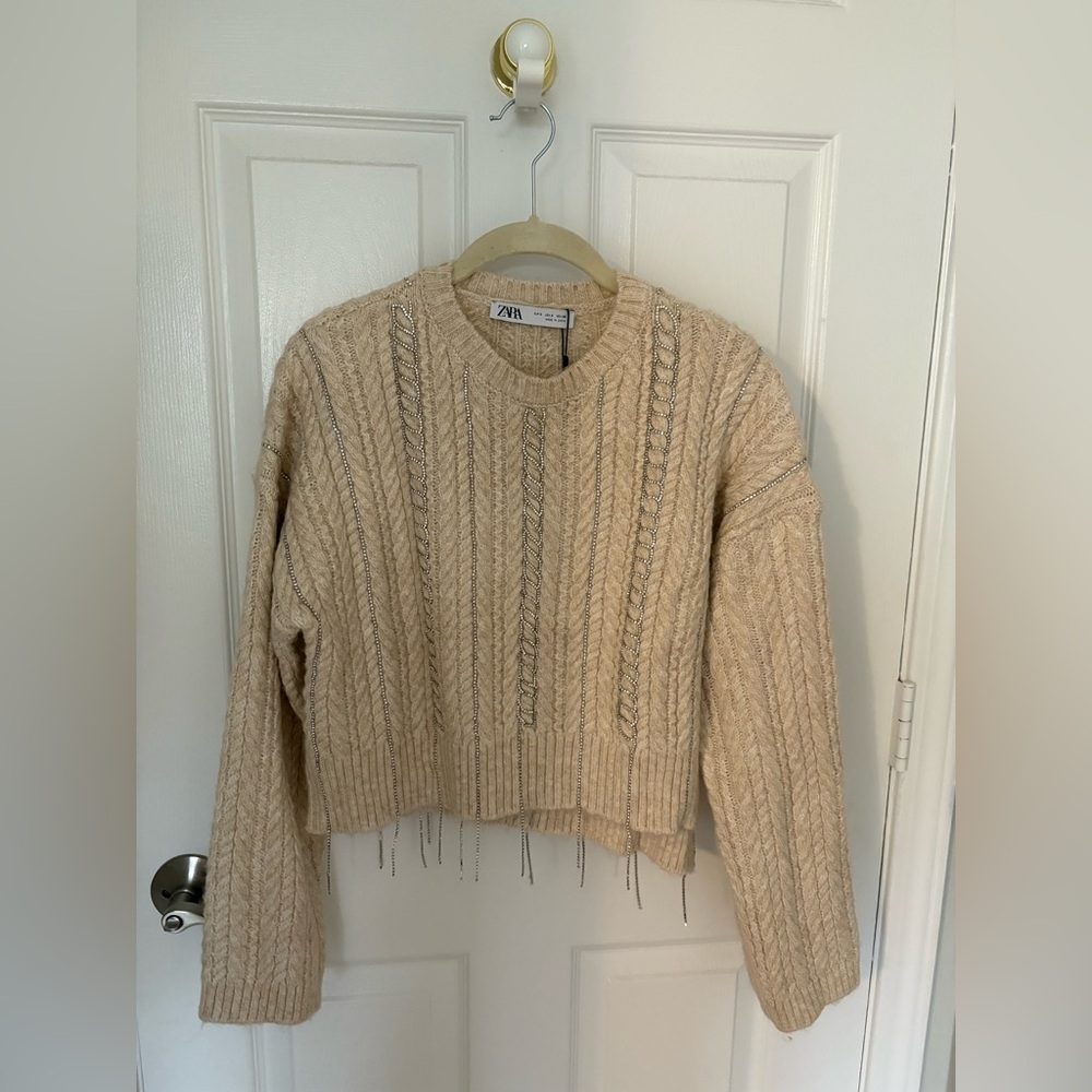 Zara Women's Beige Cable Knit Sweater